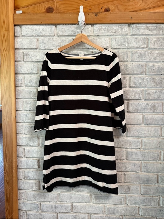 J. Crew Dresses & Skirts - J. Crew Black and White Striped Midi Shift Dress